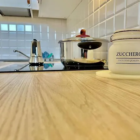 Lägenhet Pregevole Loft Con Soppalco