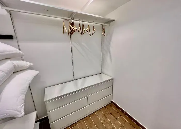 Pregevole Loft Con Soppalco *